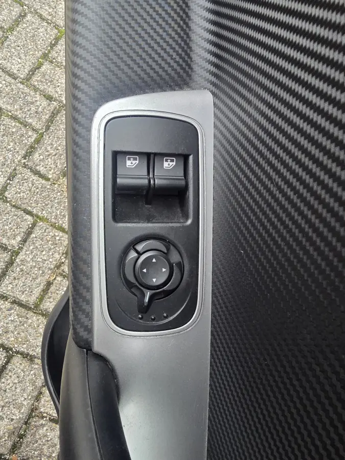 TwinAir 105PK ECO Super | 17" Velgen | Cruise/climate Control