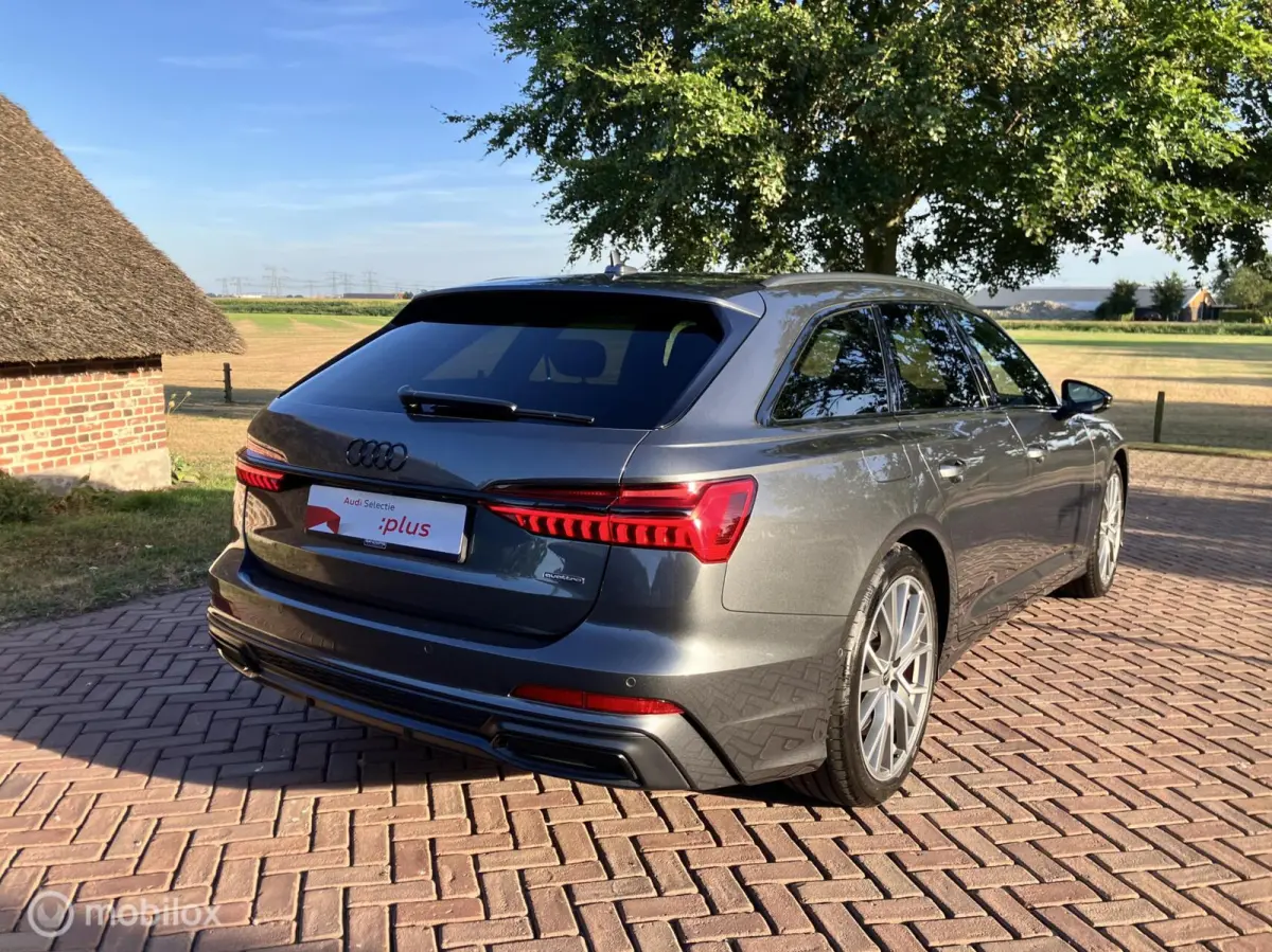 55 TFSI-e Competition Quattro RS Interieur B&O