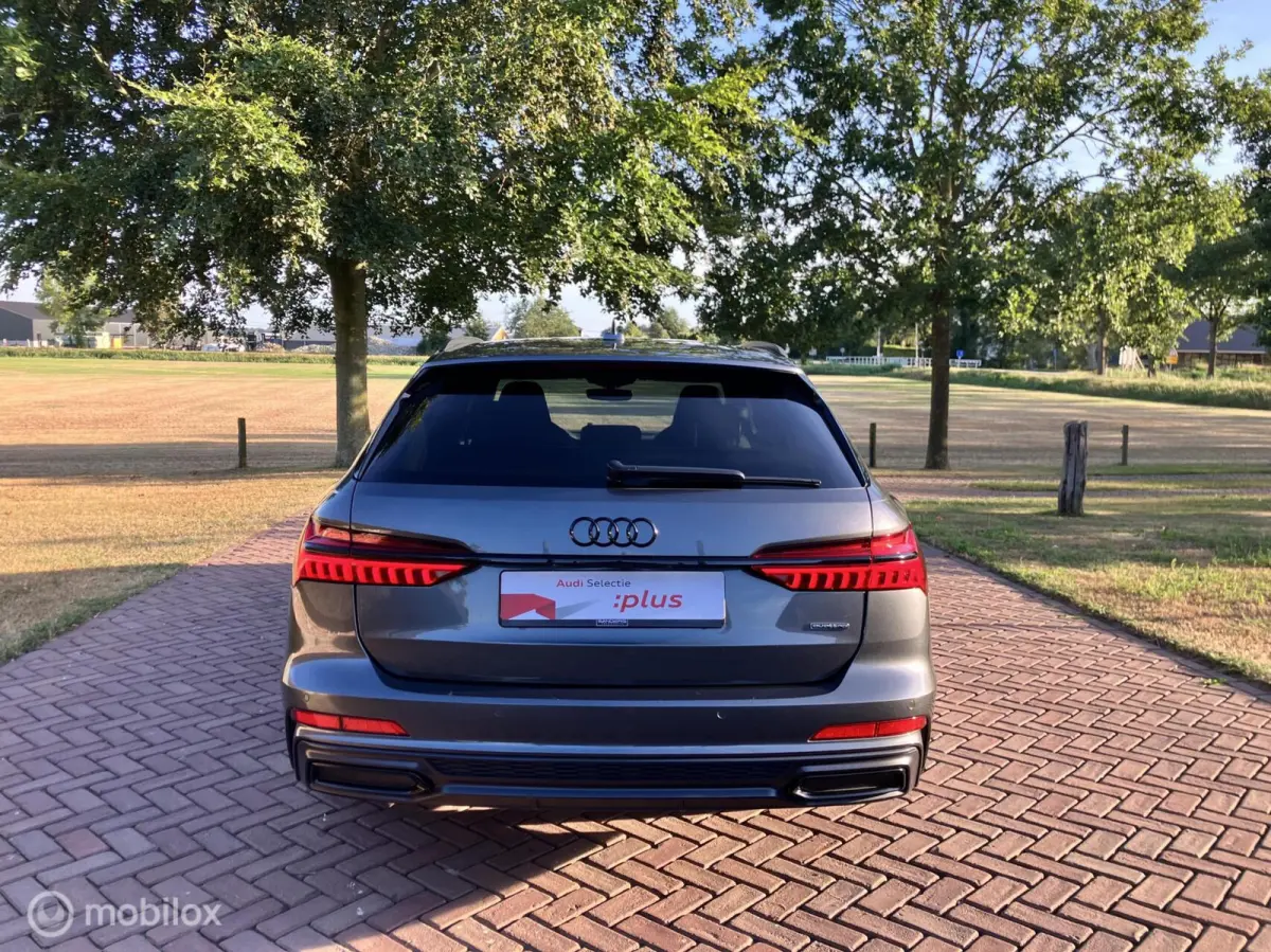 55 TFSI-e Competition Quattro RS Interieur B&O