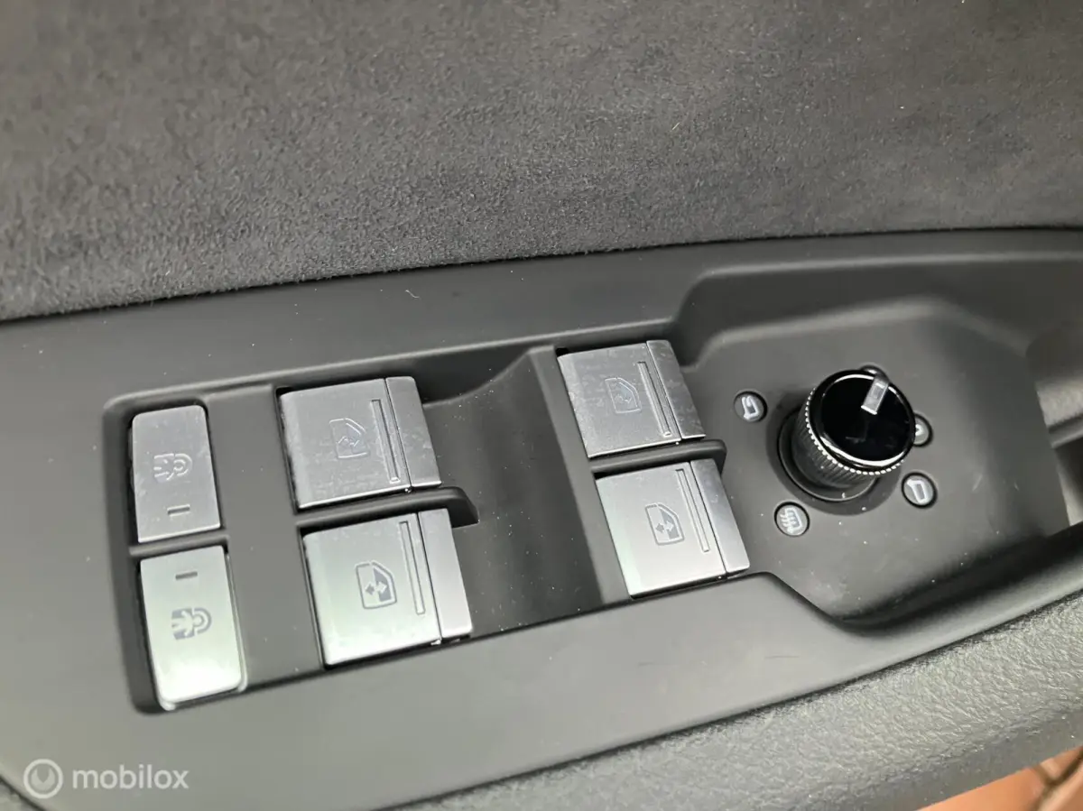 55 TFSI-e Competition Quattro RS Interieur B&O