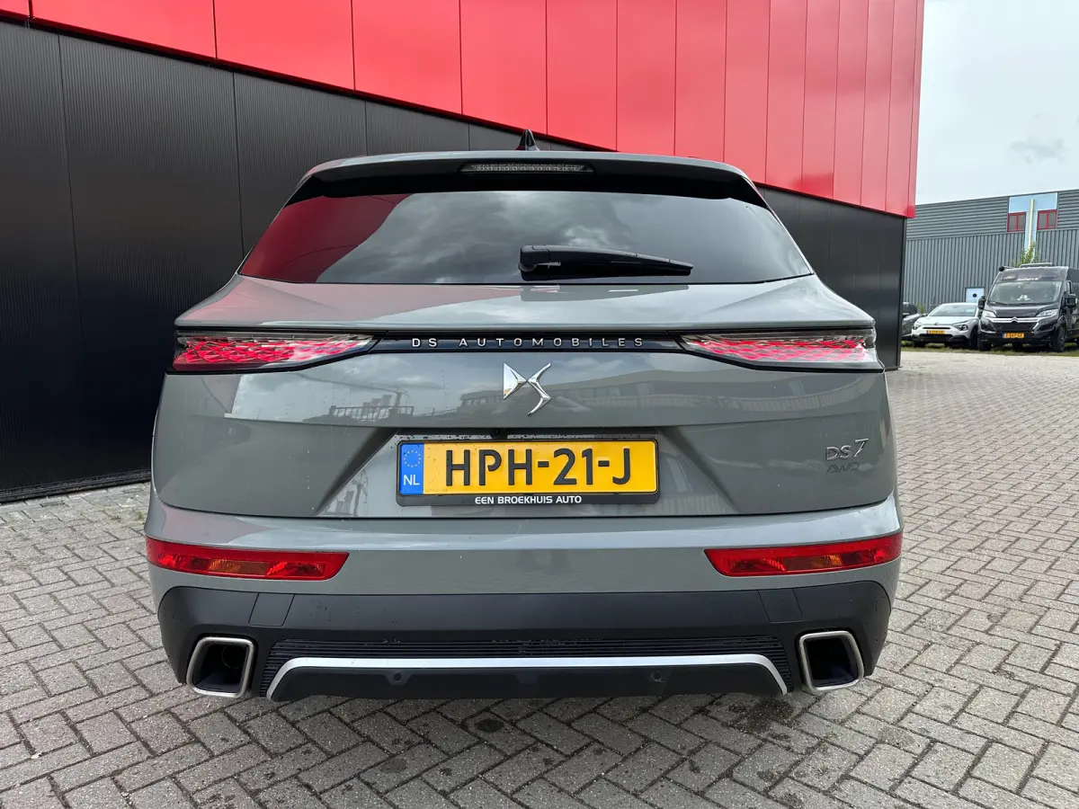 1.6 PHEV 300 4x4 Etoile| Panoramadak | Leder | 360° Camera | Adapt. Cruise | Stoelmassage | Elektrische Achterklep | Achterbank in delen neerklapbaar | Achteruitrijcamera | Airco (automatis