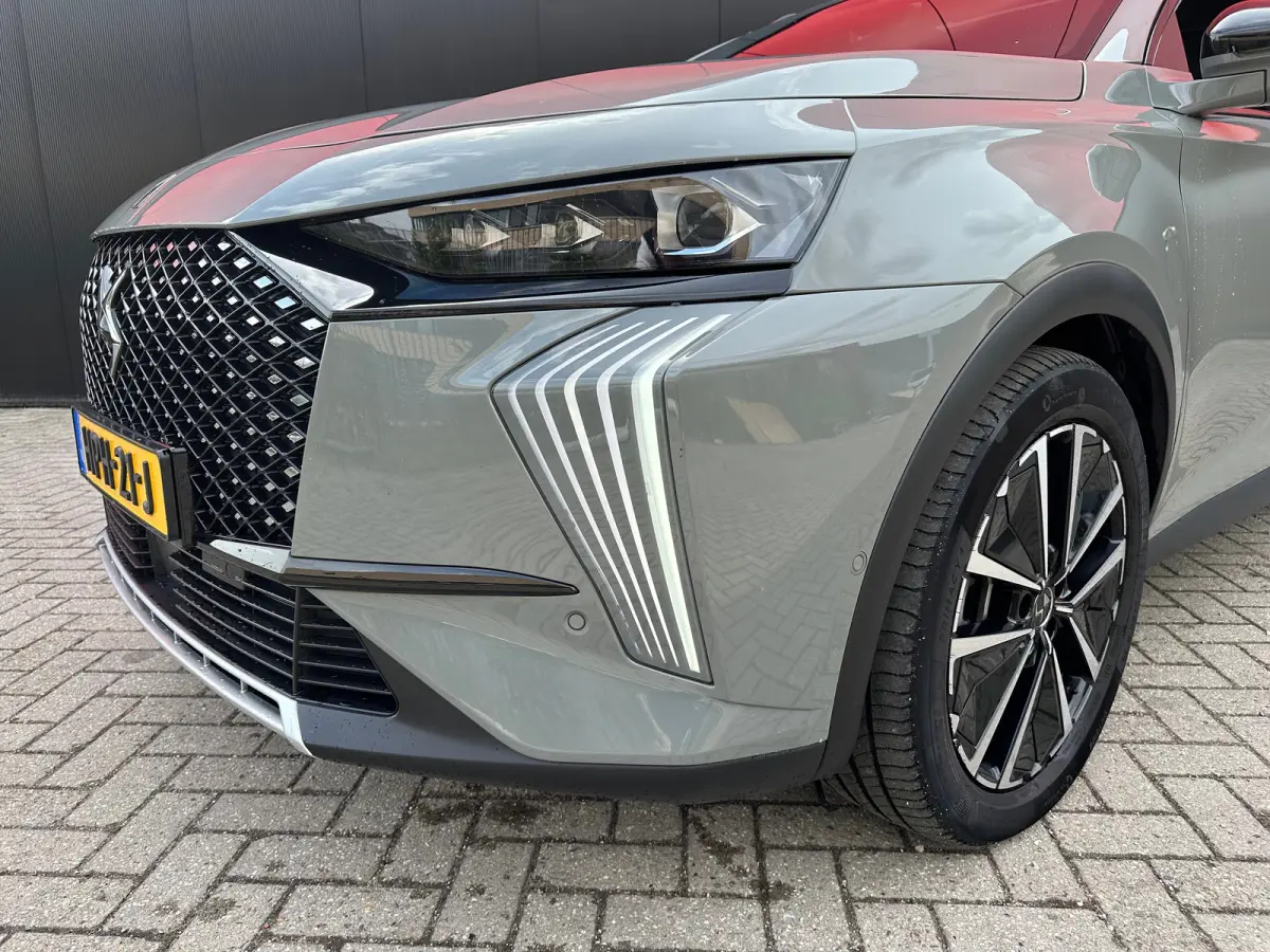 1.6 PHEV 300 4x4 Etoile| Panoramadak | Leder | 360° Camera | Adapt. Cruise | Stoelmassage | Elektrische Achterklep | Achterbank in delen neerklapbaar | Achteruitrijcamera | Airco (automatis
