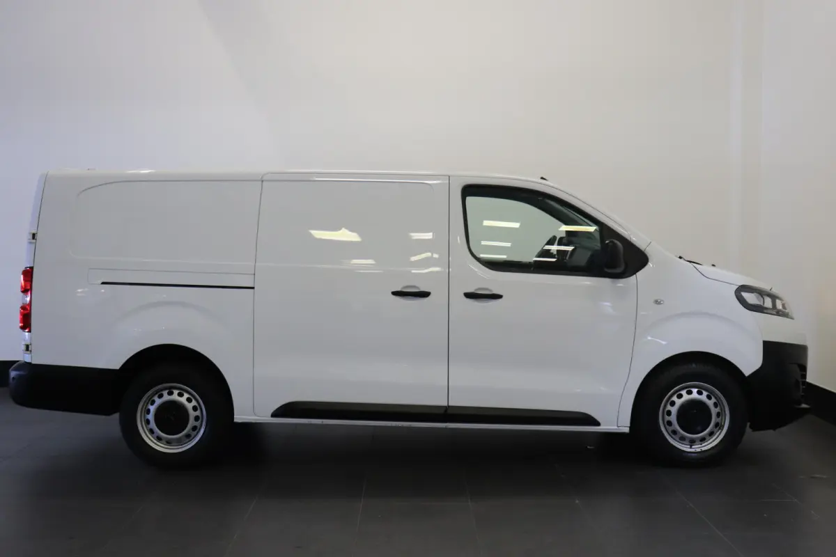 2.0 CDTI 145PK L3 Automaat EURO 6 - Airco - Cruise - Camera - € 17.950,- Excl.