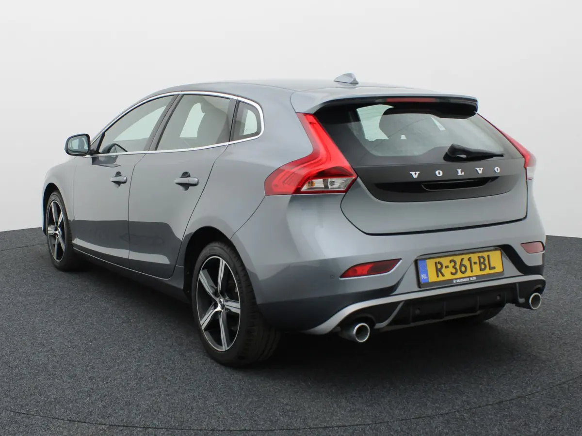 1.5 T3 R-Design | Stoelverwarming | Navi | Prijs Rijklaar!!