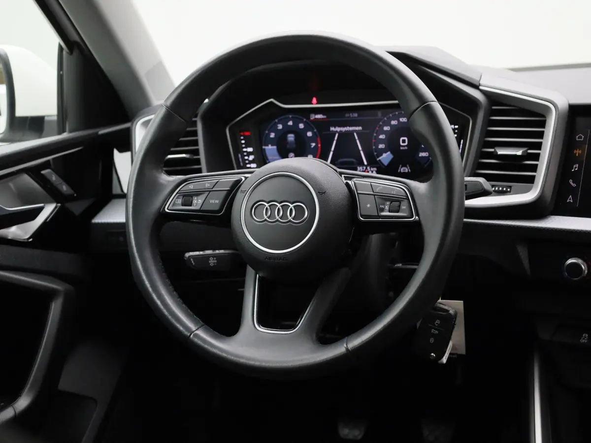 25 TFSI Pro Line | Virtual Cockpit | Apple Carplay / Android Auto | Cruise Control | Airco | Bluetooth | Lane Assist | Botswaarschuwing | Elektrische Ramen | Lichtmetalen Velgen |