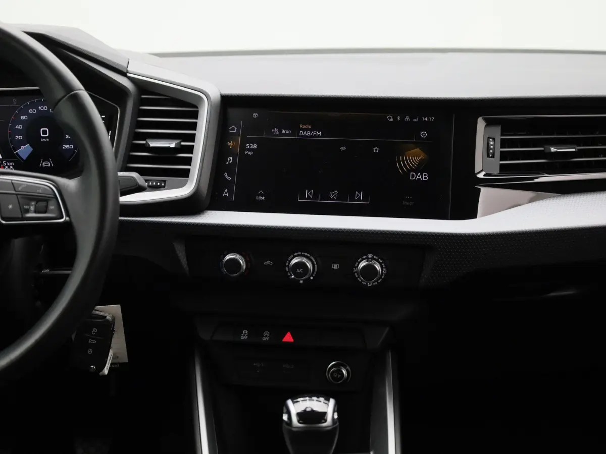 25 TFSI Pro Line | Virtual Cockpit | Apple Carplay / Android Auto | Cruise Control | Airco | Bluetooth | Lane Assist | Botswaarschuwing | Elektrische Ramen | Lichtmetalen Velgen |