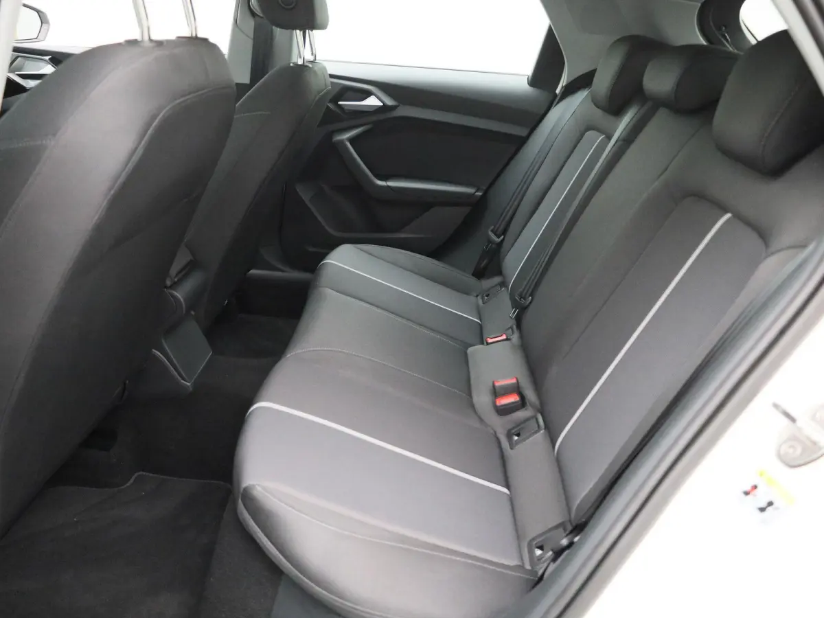 25 TFSI Pro Line | Virtual Cockpit | Apple Carplay / Android Auto | Cruise Control | Airco | Bluetooth | Lane Assist | Botswaarschuwing | Elektrische Ramen | Lichtmetalen Velgen |