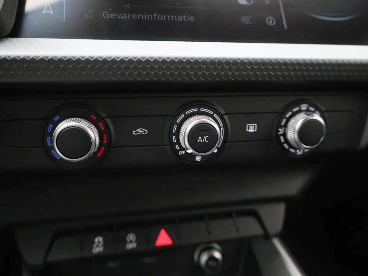 25 TFSI Pro Line | Virtual Cockpit | Apple Carplay / Android Auto | Cruise Control | Airco | Bluetooth | Lane Assist | Botswaarschuwing | Elektrische Ramen | Lichtmetalen Velgen |