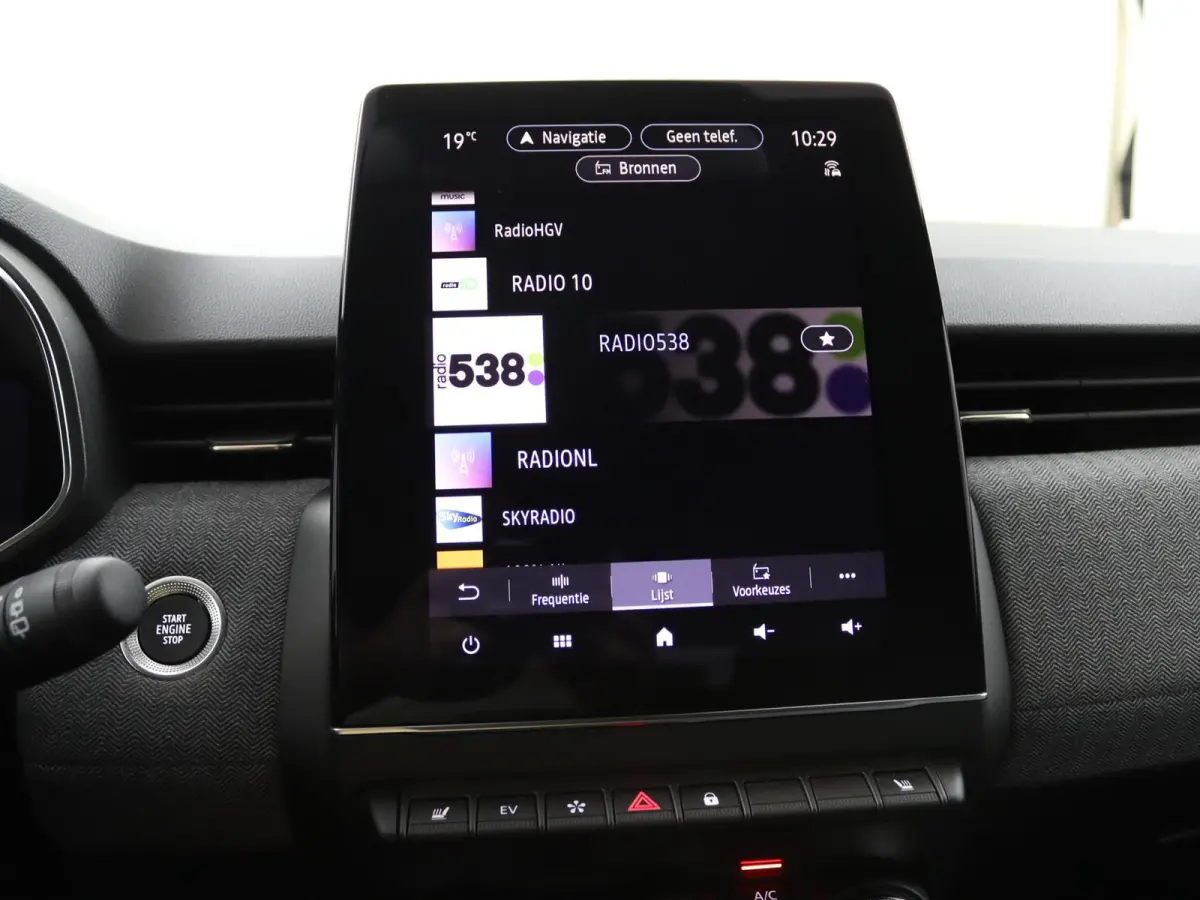 techno full hybrid E-Tech 145 | Groot Navi | Parkeercamera | Stoel- & Stuurverw. |