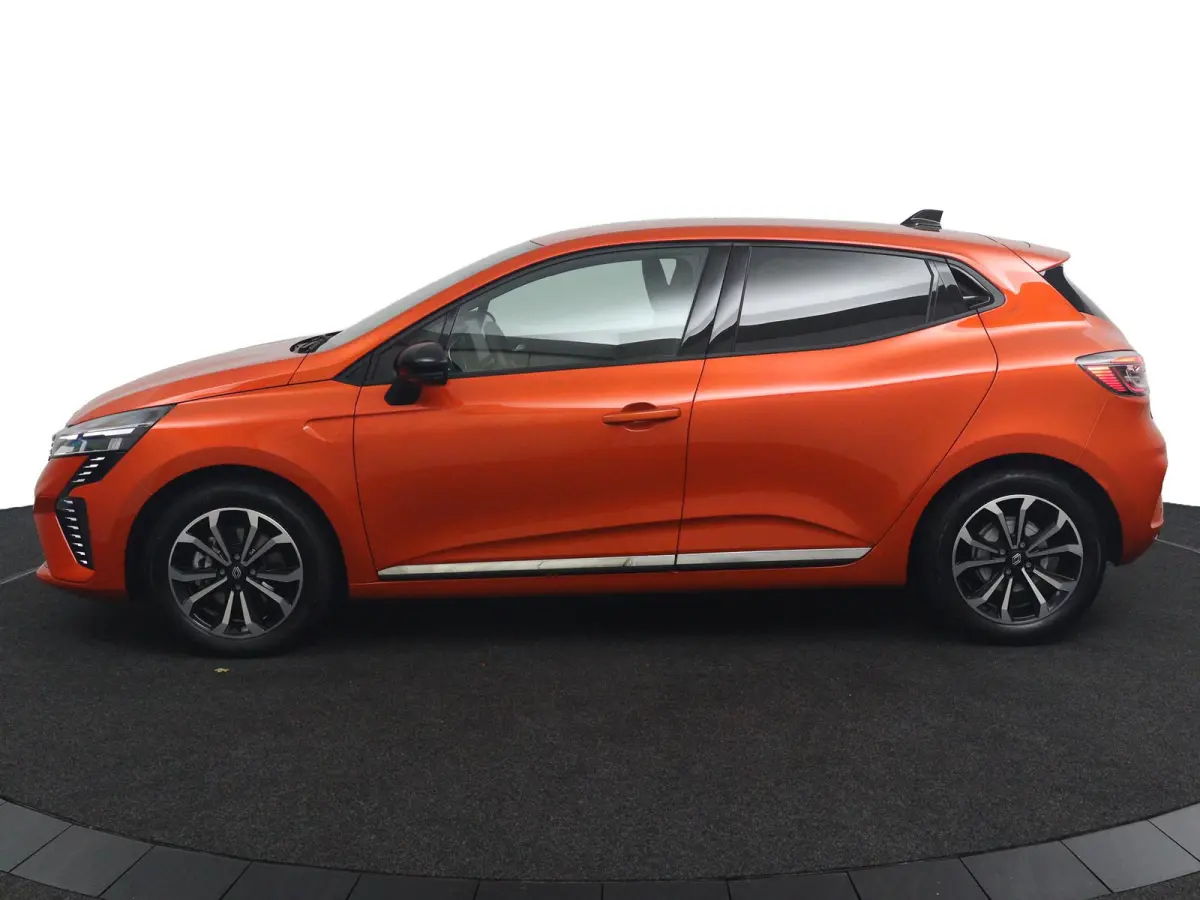 techno full hybrid E-Tech 145 | Groot Navi | Parkeercamera | Stoel- & Stuurverw. |