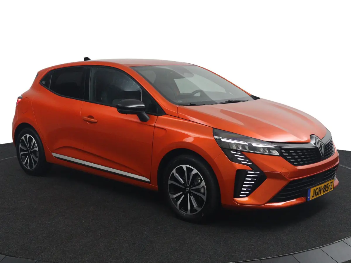 techno full hybrid E-Tech 145 | Groot Navi | Parkeercamera | Stoel- & Stuurverw. |