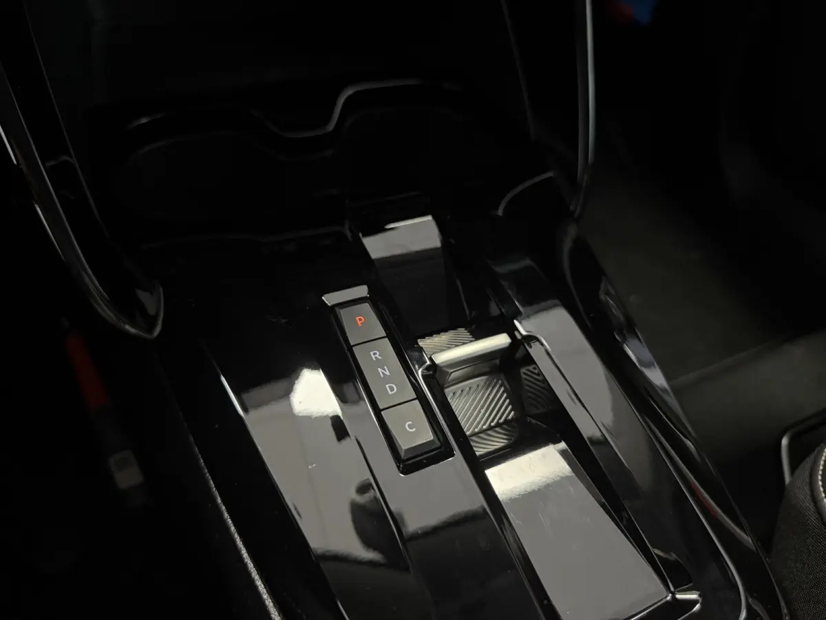 Max 113pk Comfort Range 44 kWh | Navigatie | Camera | Apple Carplay/Android Auto