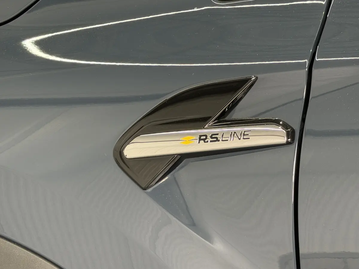 1.3 TCe 140 R.S. Line | Stoel, Stuur & Voorruitverwarming | Navi | Camera | Carplay | 100% Renault Dealer Onderhouden!