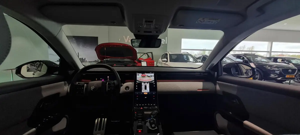 1.2 Hybrid Max Hoge instap | Automaat | Climate Control | Elek. Verstelbare Bestuurderstoel + Massage | Voorstoelen Verwarmd / Gekoeld | Stuurwiel Verwarmd | Apple Carplay / Android Auto