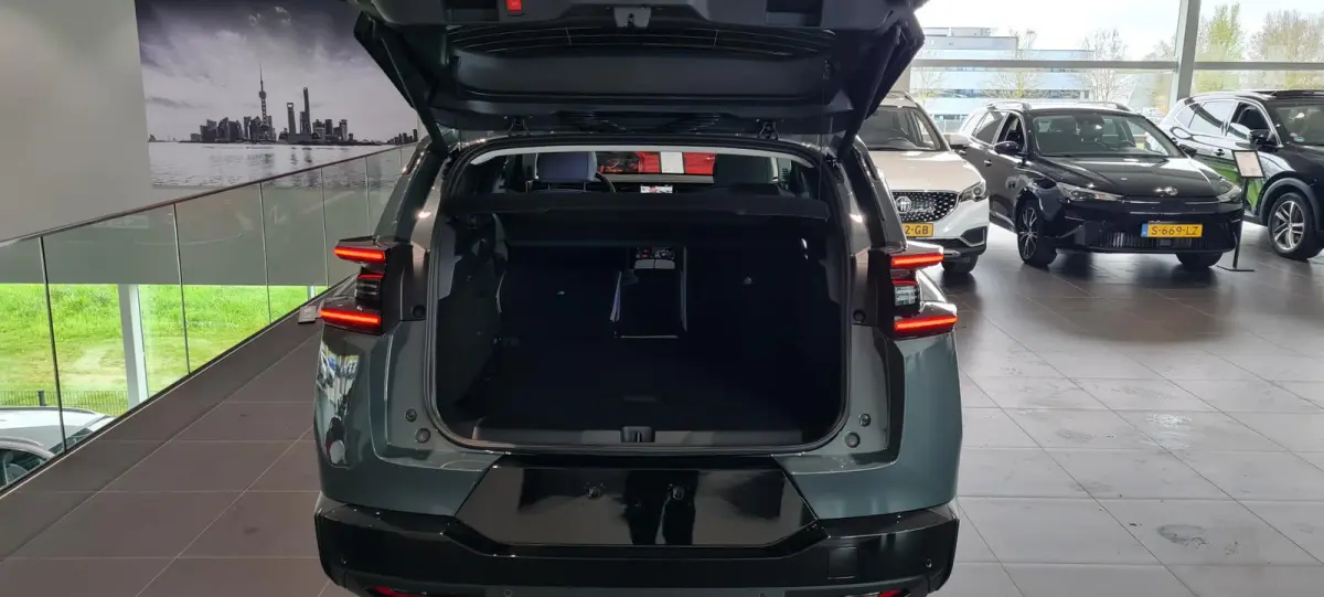 1.2 Hybrid Max Hoge instap | Automaat | Climate Control | Elek. Verstelbare Bestuurderstoel + Massage | Voorstoelen Verwarmd / Gekoeld | Stuurwiel Verwarmd | Apple Carplay / Android Auto