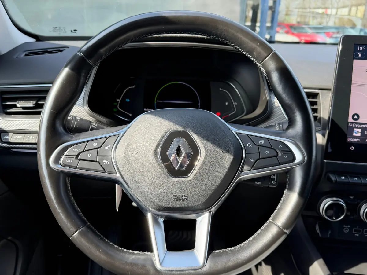 1.6 E-Tech Hybrid 145 Intens Camera, Navi 1E EIGENAAR
