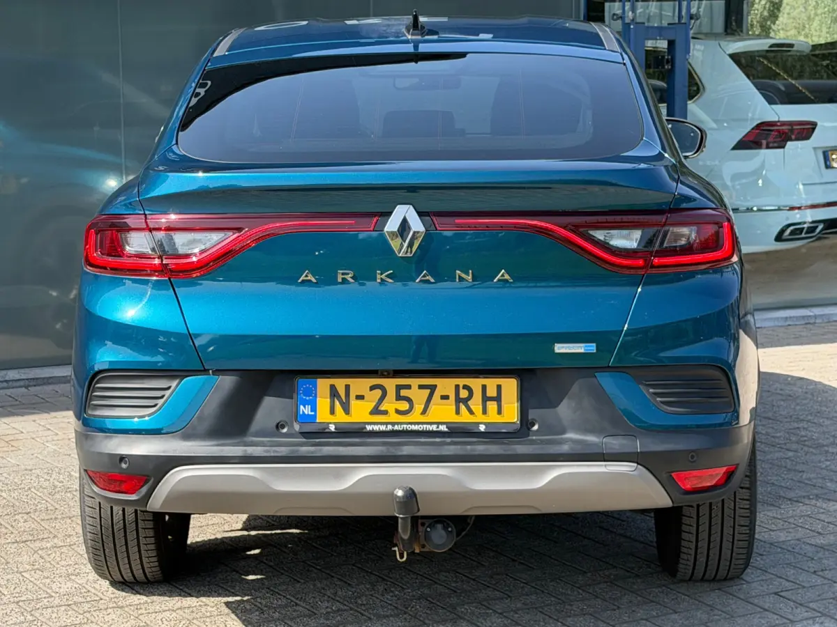 1.6 E-Tech Hybrid 145 Intens Camera, Navi 1E EIGENAAR