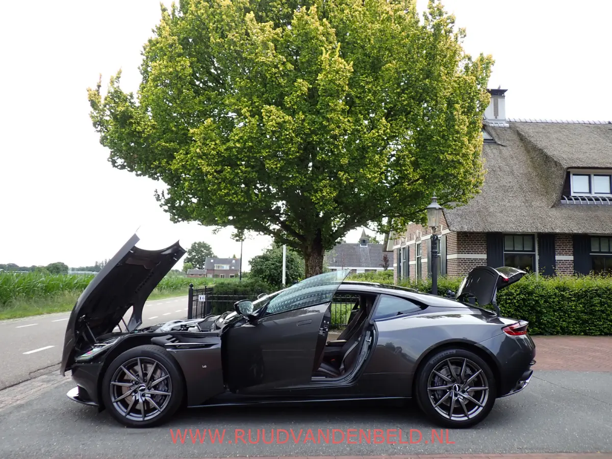 5.2 V12 LAUNCH EDITION / B&O / NL-AUTO + AM-DEALER-ONDERHOUDEN