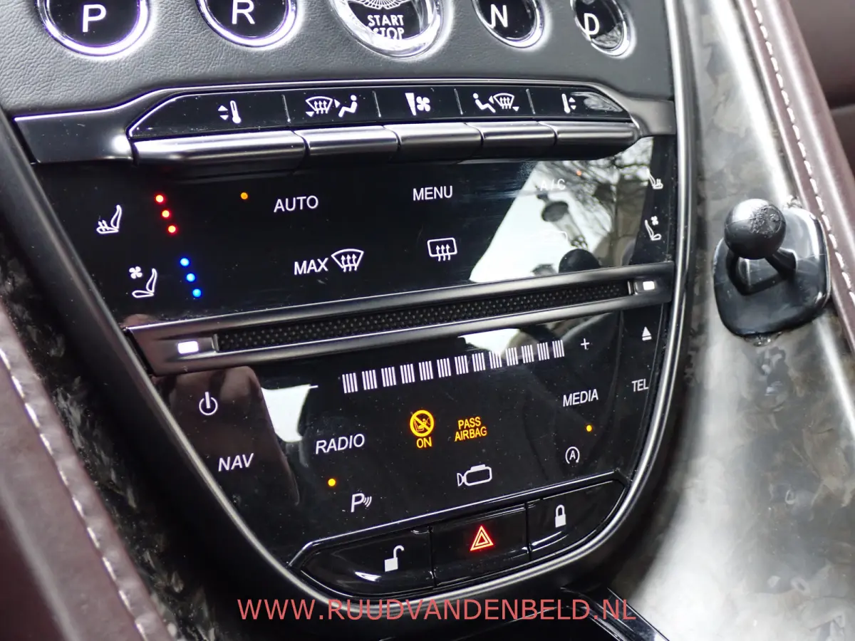5.2 V12 LAUNCH EDITION / B&O / NL-AUTO + AM-DEALER-ONDERHOUDEN