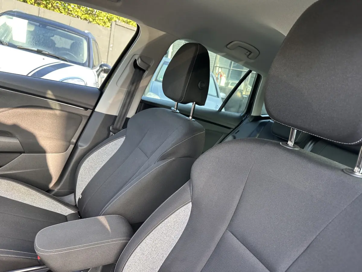 Skoda Kamiq 1.0 TSI 116pk DSG Automaat | 2025 | Virtual Cockpit | BTW