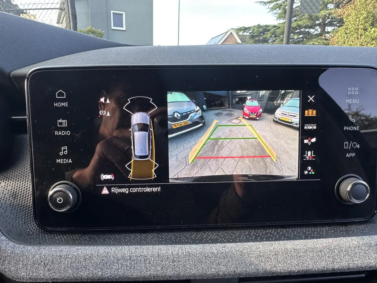 Skoda Kamiq 1.0 TSI 116pk DSG Automaat | 2025 | Virtual Cockpit | BTW
