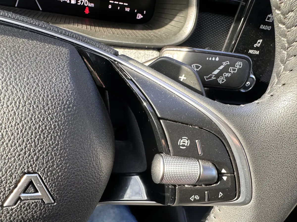 Skoda Kamiq 1.0 TSI 116pk DSG Automaat | 2025 | Virtual Cockpit | BTW
