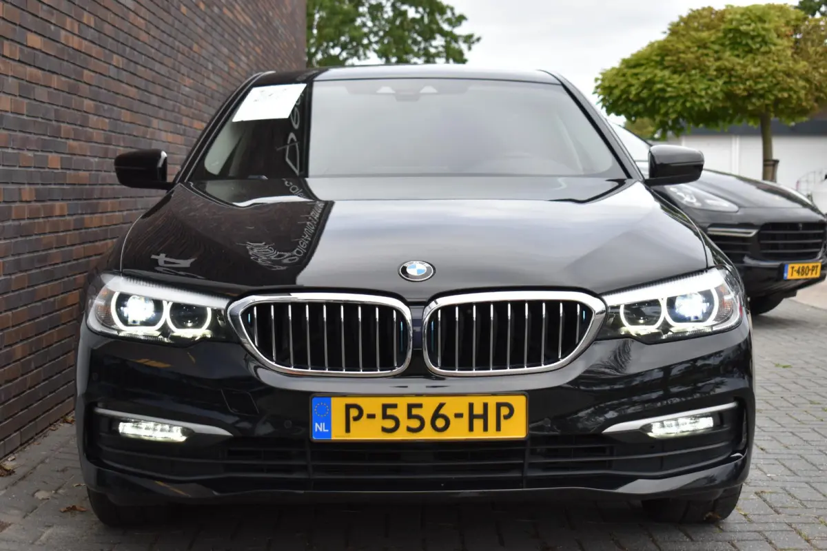 530e iPerformance ECC LMV NAVI LED