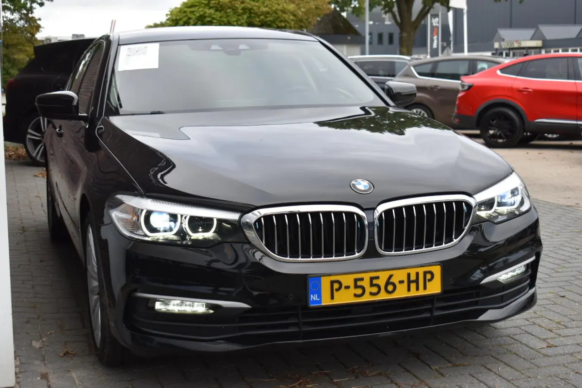 530e iPerformance ECC LMV NAVI LED