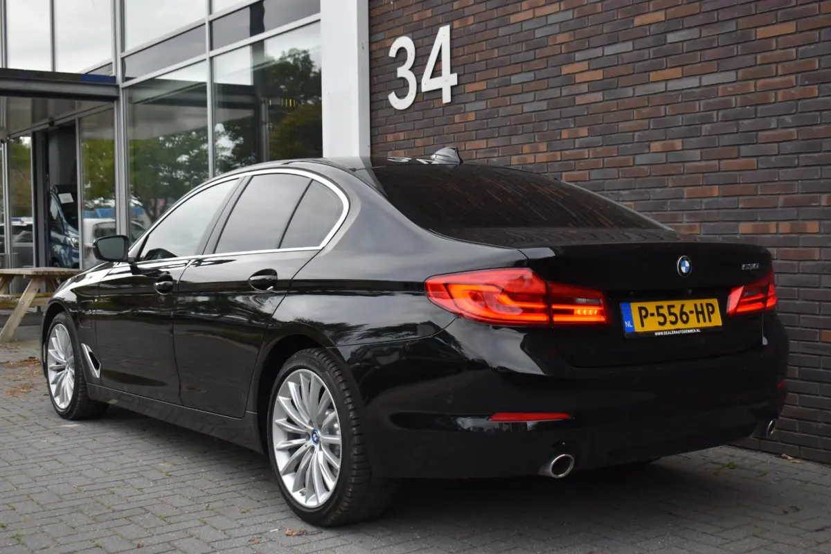 530e iPerformance ECC LMV NAVI LED