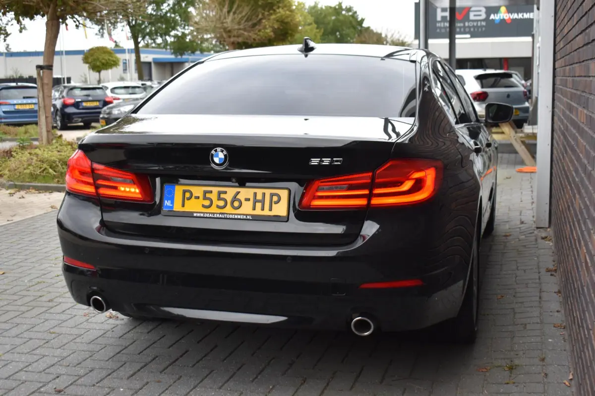 530e iPerformance ECC LMV NAVI LED