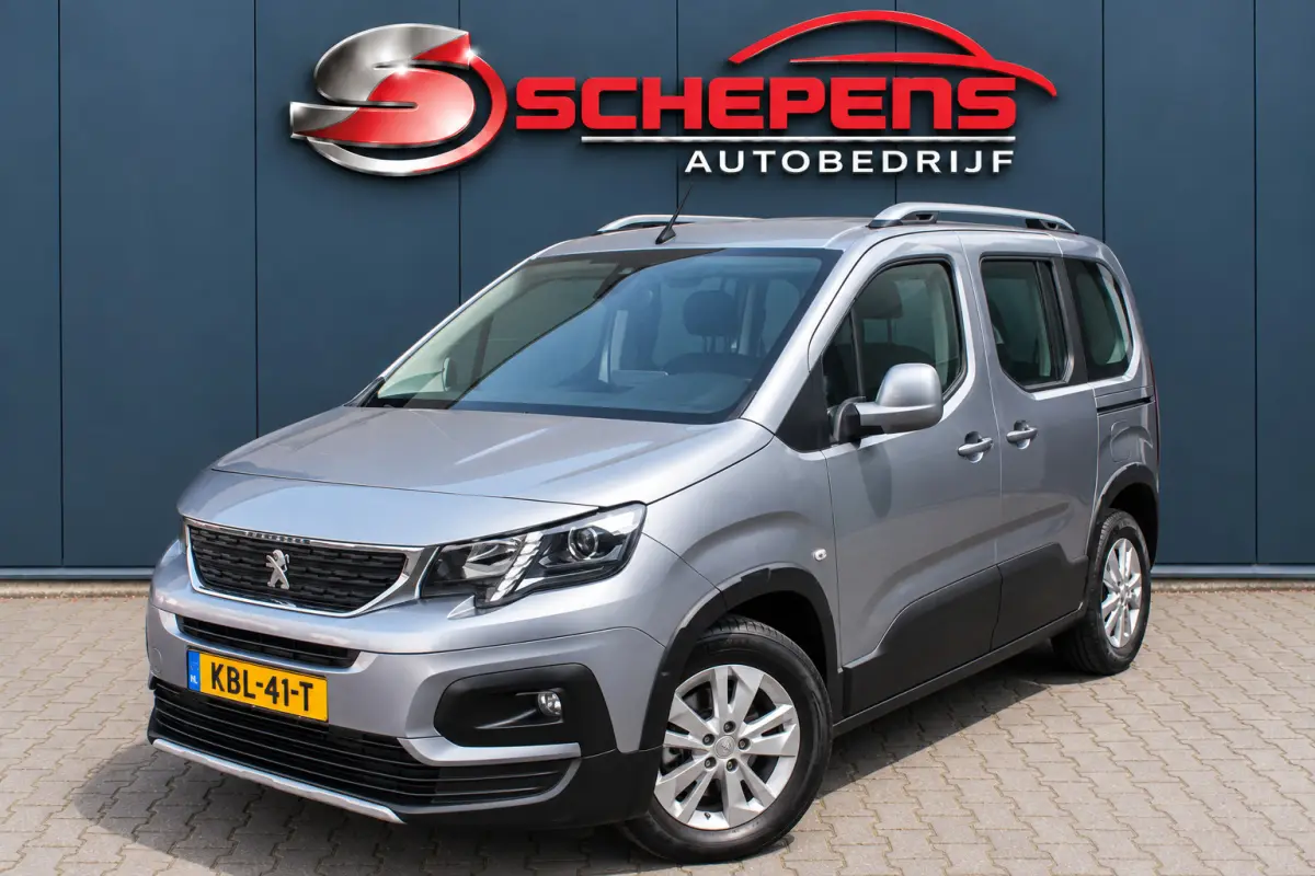 1.2 Puretech Allure | Automaat | Clima | Carplay/Android