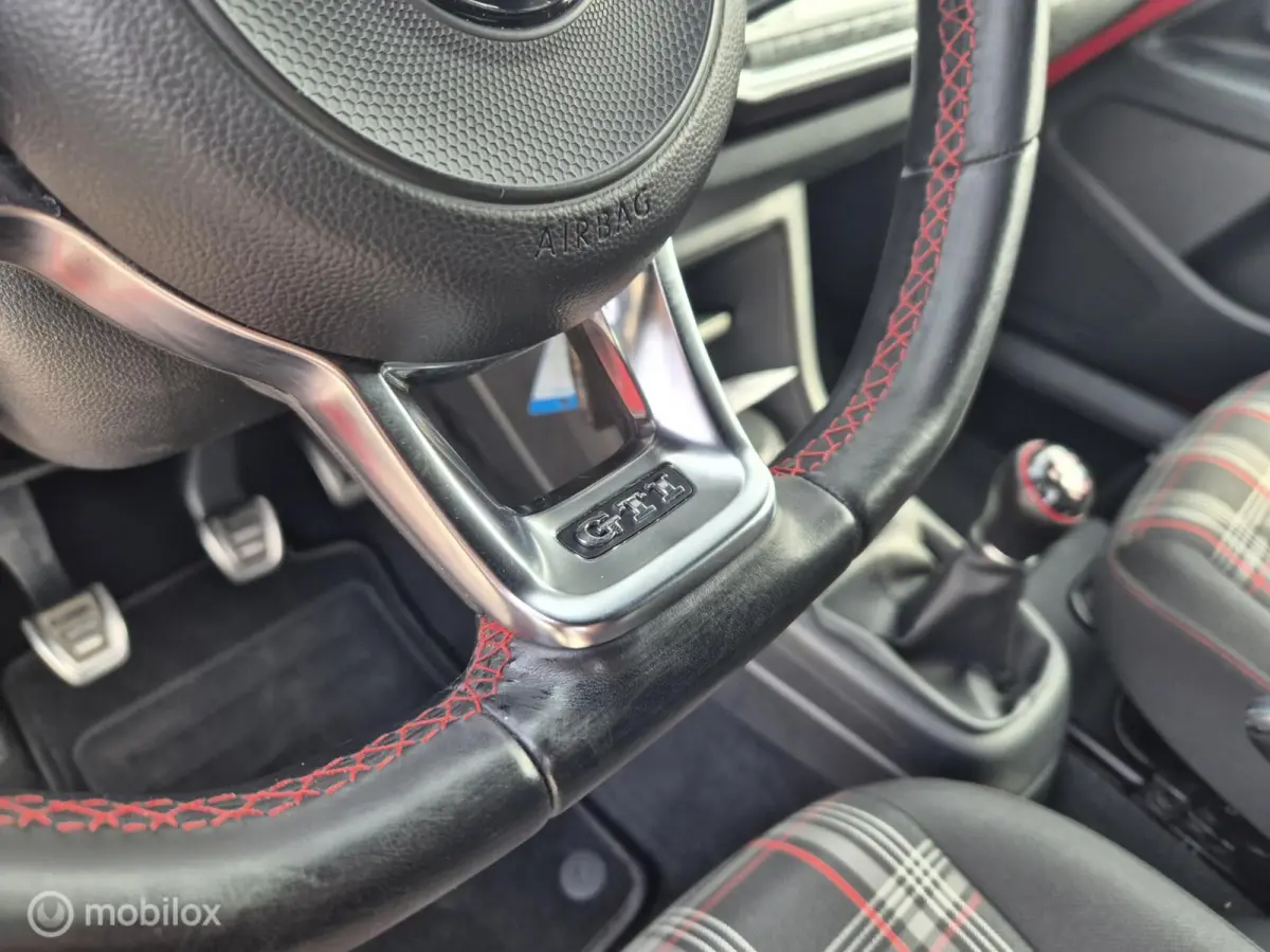 Up! 1.0 TSI GTI, Beats, Stoelverwarming, Cruise
