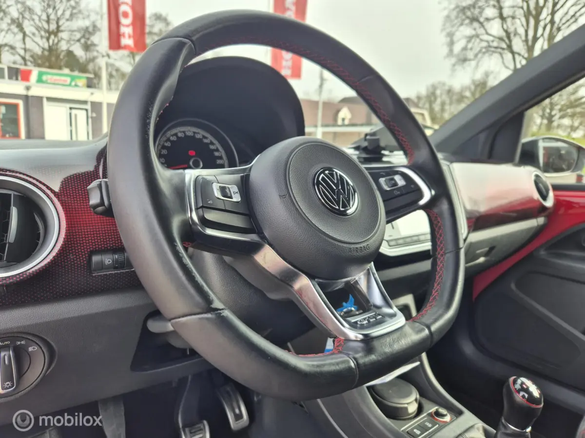 Up! 1.0 TSI GTI, Beats, Stoelverwarming, Cruise