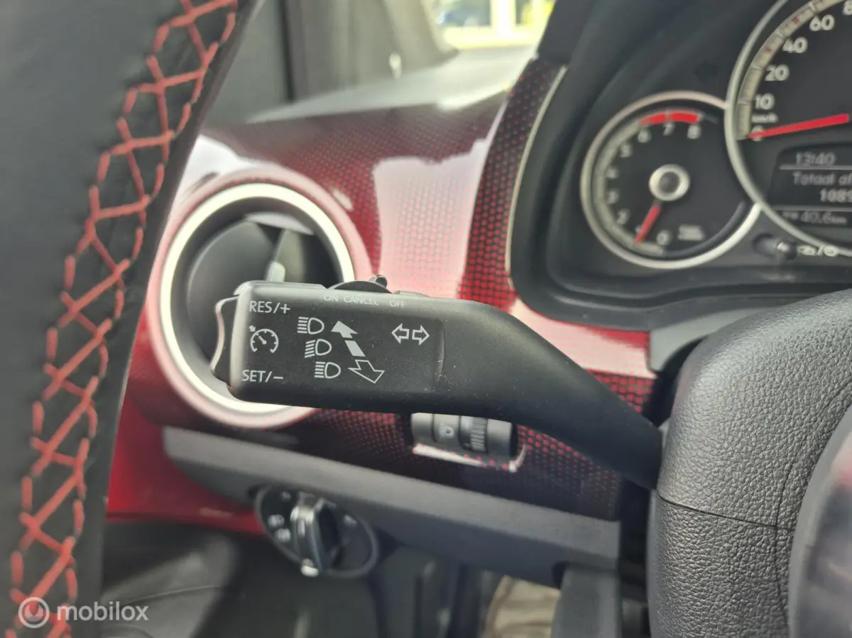 Up! 1.0 TSI GTI, Beats, Stoelverwarming, Cruise