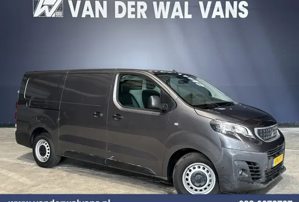 2.0 BlueHDI 122pk L3H1 Euro6 Airco | Camera | Navigatie | Apple Carplay | Cruisecontrol Android Auto, 2500kg Trekhaak, Parkeersensoren, Bijrijdersbank