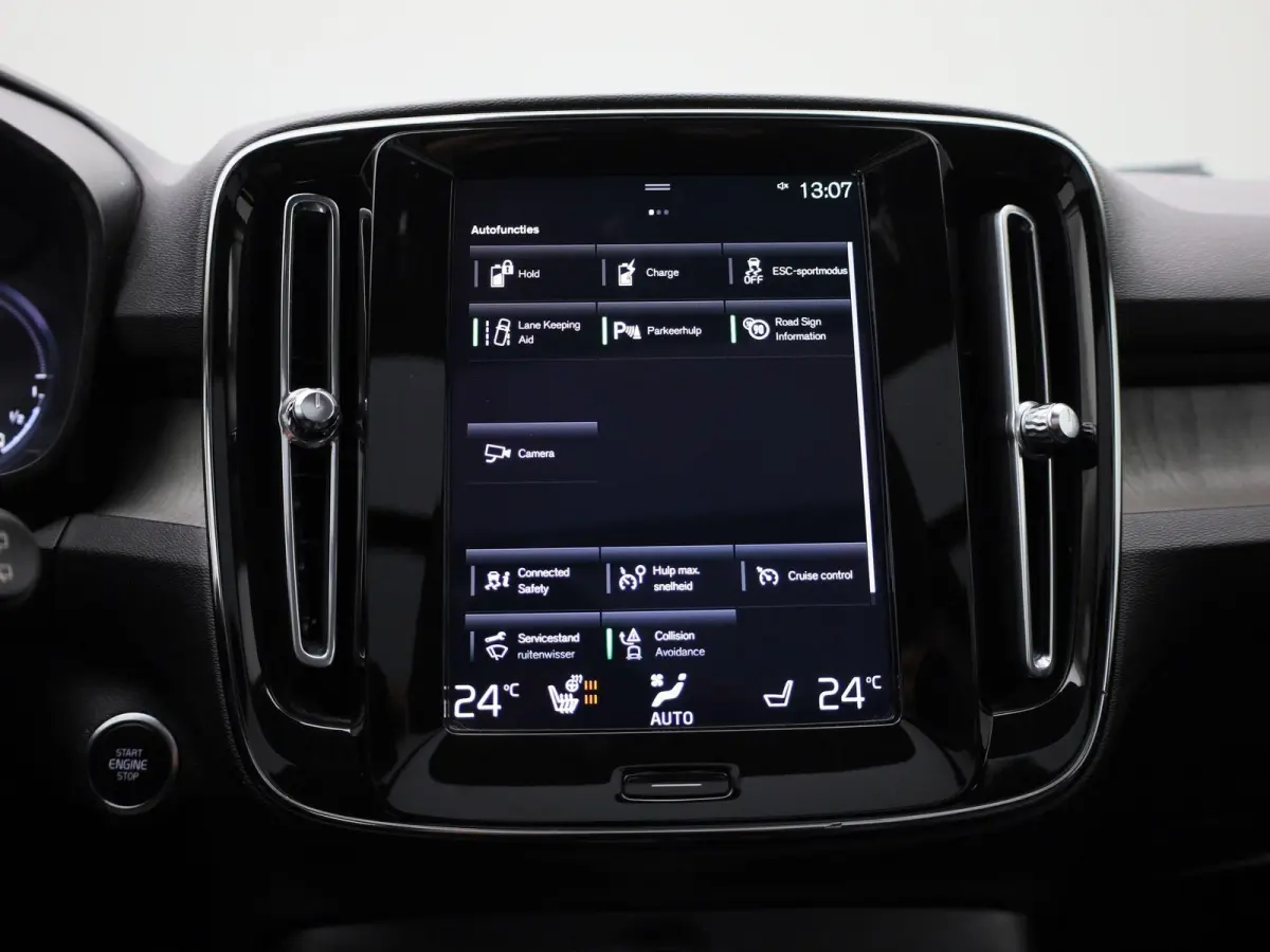 1.5 T4 Inscription | Automaat | Panoramadak | Apple Carplay / Android Auto | Virtual Cockpit | Stoel- Stuurverwarming | Elektrische Achterklep | Achteruitrijcamera | Navigatie | Climate Cont