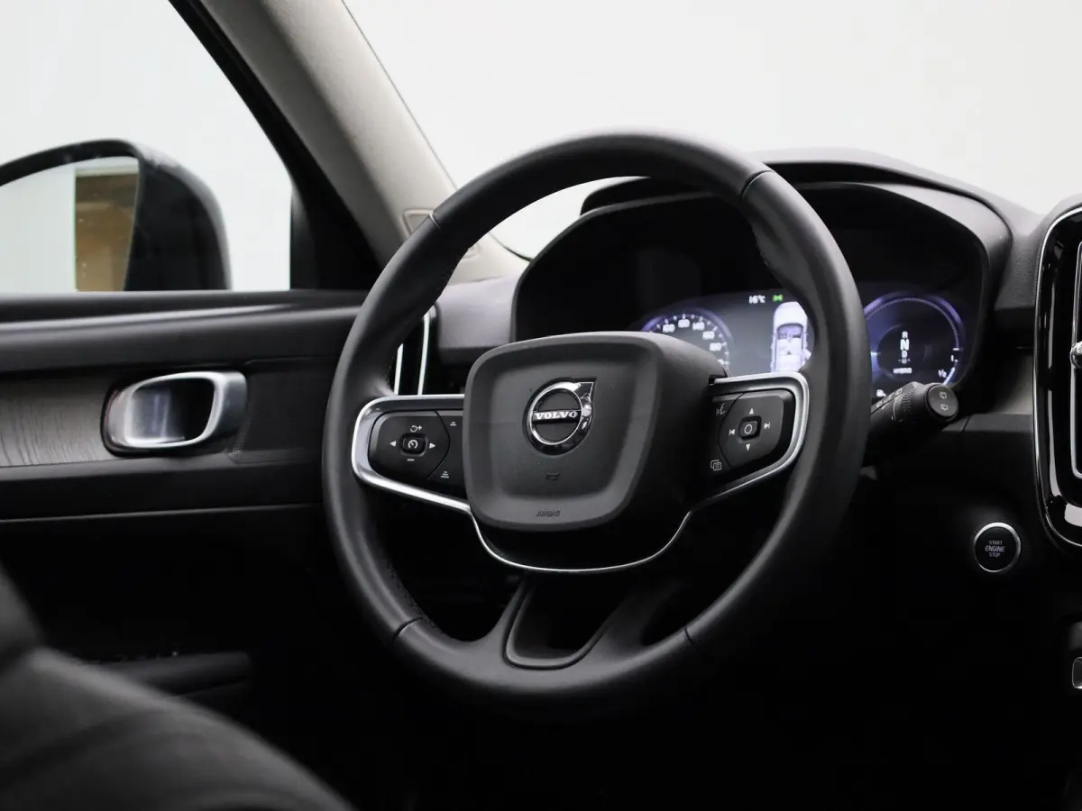 1.5 T4 Inscription | Automaat | Panoramadak | Apple Carplay / Android Auto | Virtual Cockpit | Stoel- Stuurverwarming | Elektrische Achterklep | Achteruitrijcamera | Navigatie | Climate Cont