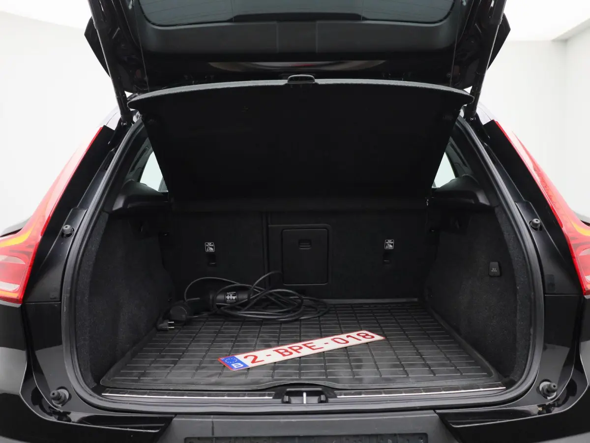 1.5 T4 Inscription | Automaat | Panoramadak | Apple Carplay / Android Auto | Virtual Cockpit | Stoel- Stuurverwarming | Elektrische Achterklep | Achteruitrijcamera | Navigatie | Climate Cont