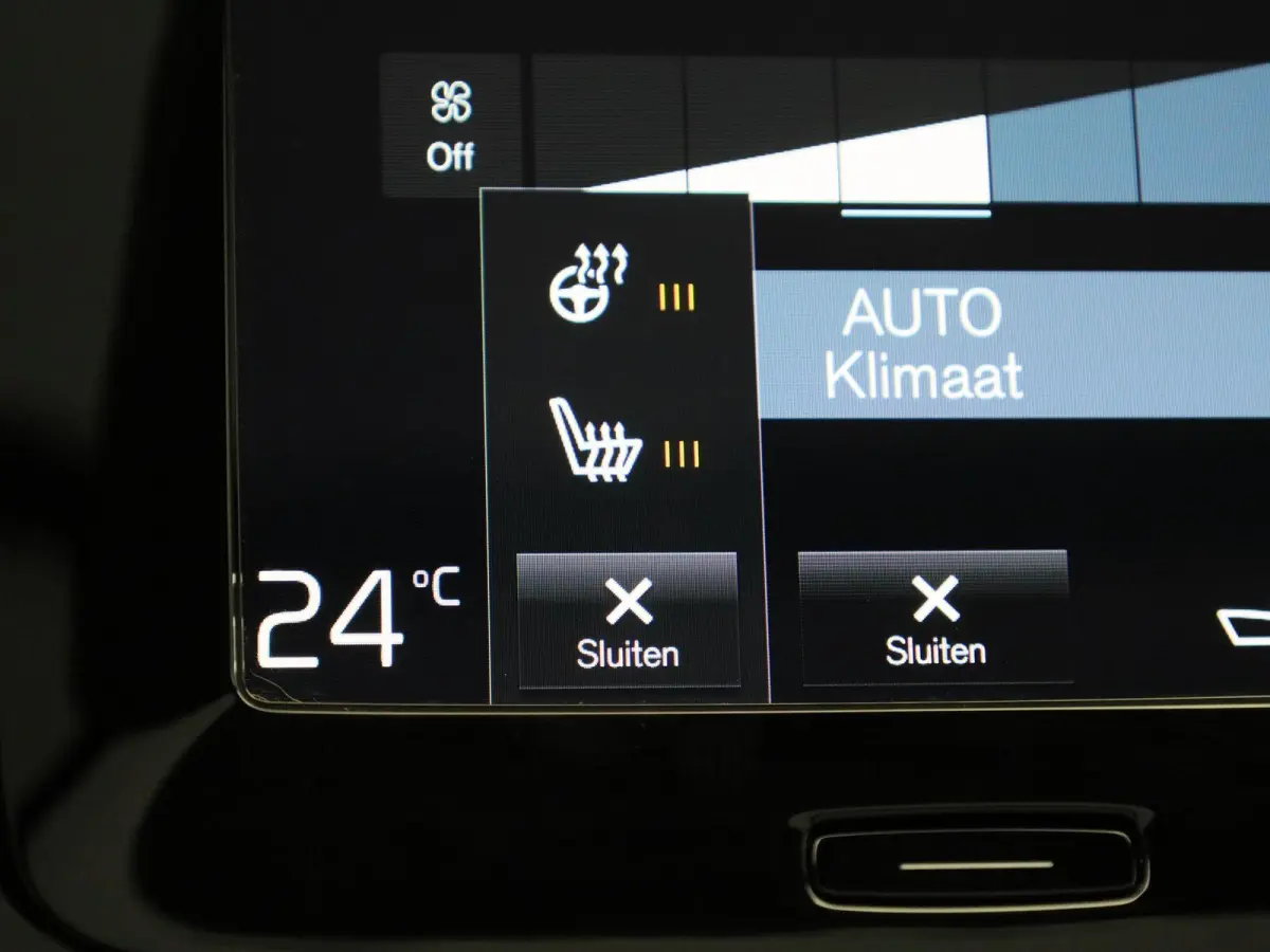 1.5 T4 Inscription | Automaat | Panoramadak | Apple Carplay / Android Auto | Virtual Cockpit | Stoel- Stuurverwarming | Elektrische Achterklep | Achteruitrijcamera | Navigatie | Climate Cont