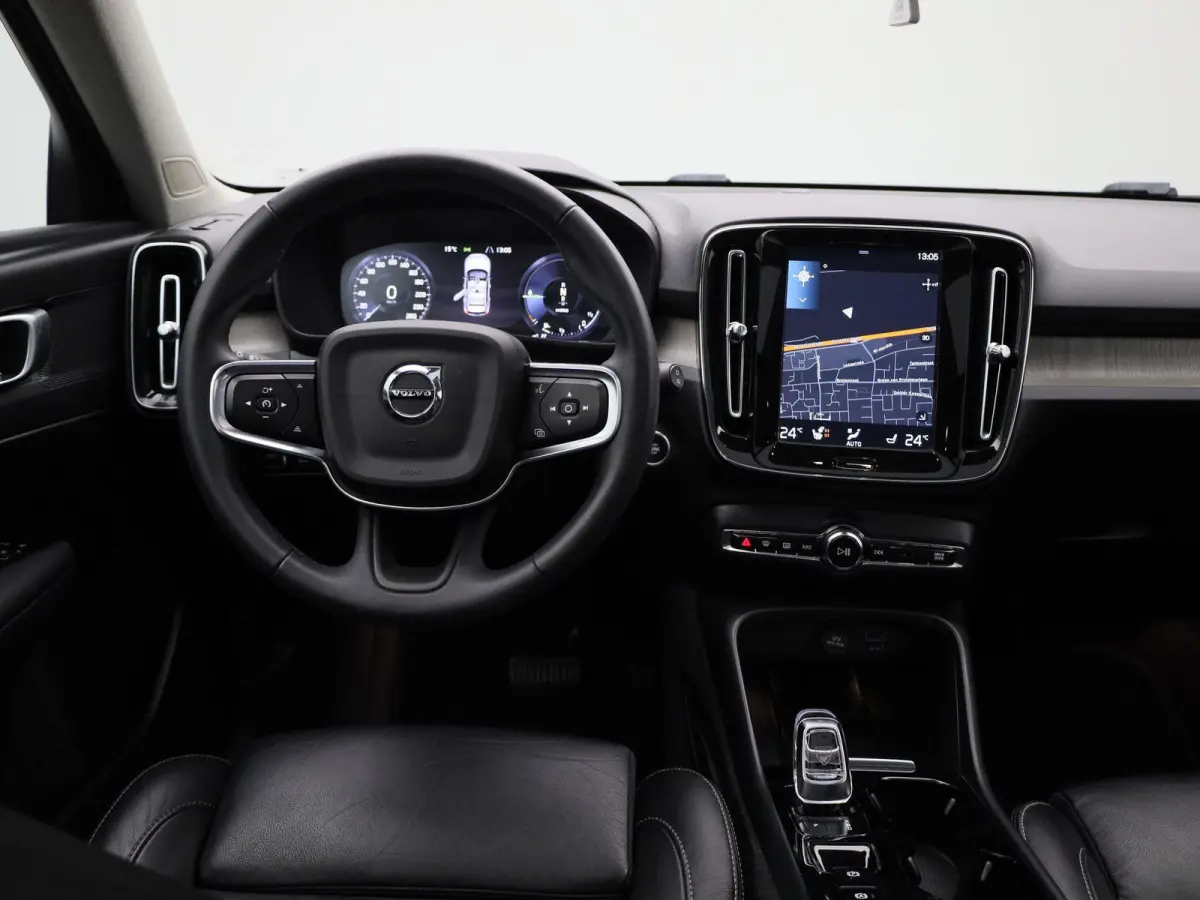 1.5 T4 Inscription | Automaat | Panoramadak | Apple Carplay / Android Auto | Virtual Cockpit | Stoel- Stuurverwarming | Elektrische Achterklep | Achteruitrijcamera | Navigatie | Climate Cont
