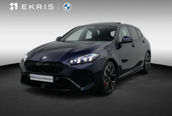 120 M Sportpakket Pro | Premium Pack | Stuurwielrand Verwarmd | Panoramadak | Elektrisch Verstelbare Sportstoelen | Driving Assistant Plus | Harman Kardon | 19''