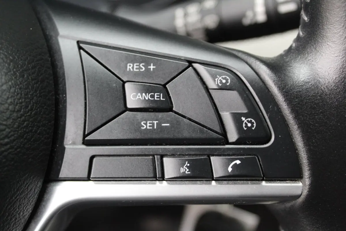 1.0 IG-T N-Connecta 101PK | Navi | Parkeercamera | Climate Control | Lichtmetalen velgen