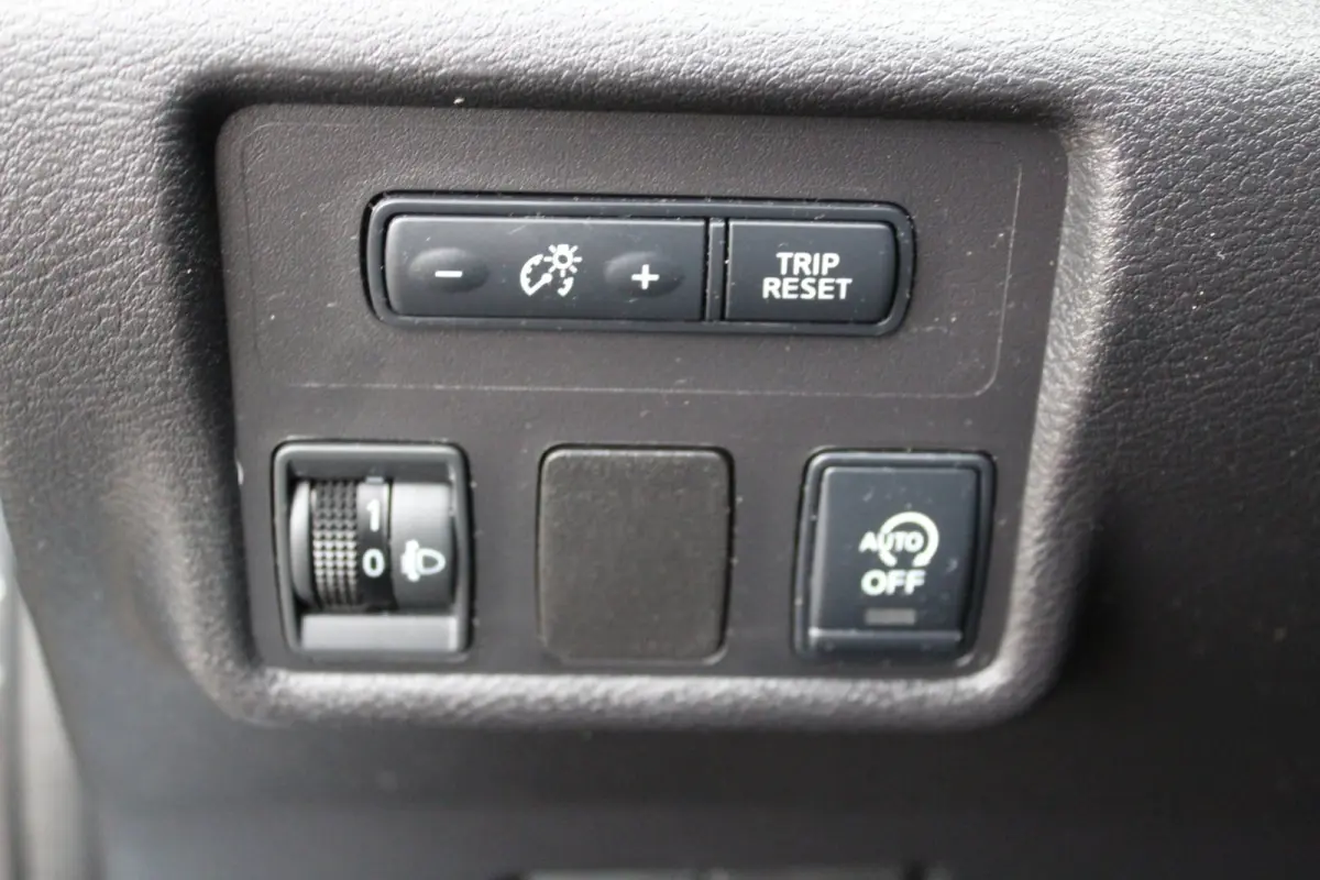 1.0 IG-T N-Connecta 101PK | Navi | Parkeercamera | Climate Control | Lichtmetalen velgen