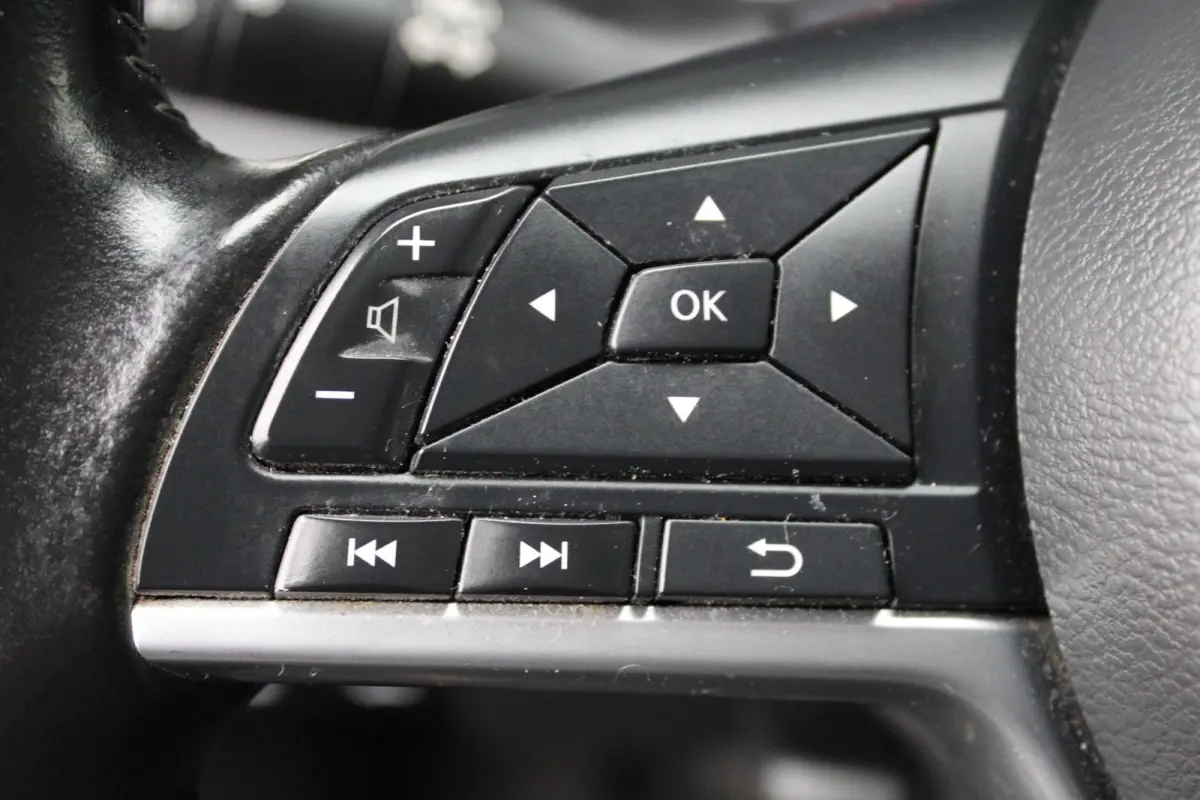 1.0 IG-T N-Connecta 101PK | Navi | Parkeercamera | Climate Control | Lichtmetalen velgen