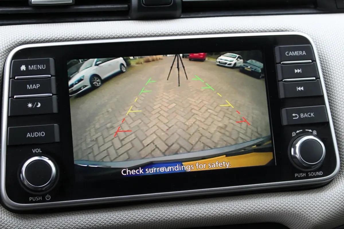1.0 IG-T N-Connecta 101PK | Navi | Parkeercamera | Climate Control | Lichtmetalen velgen