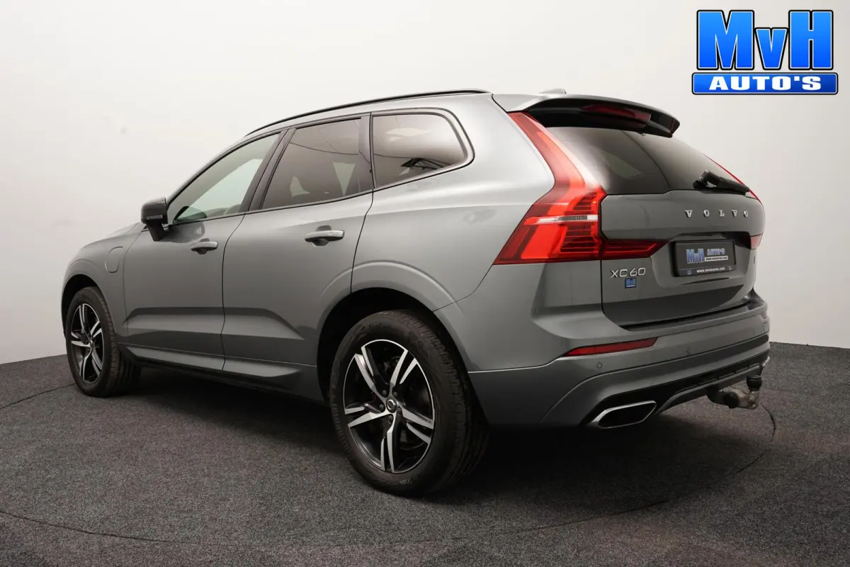 2.0 PHEV T6 AWD R-Design|PANO|H/K|TREKH|SOH93%