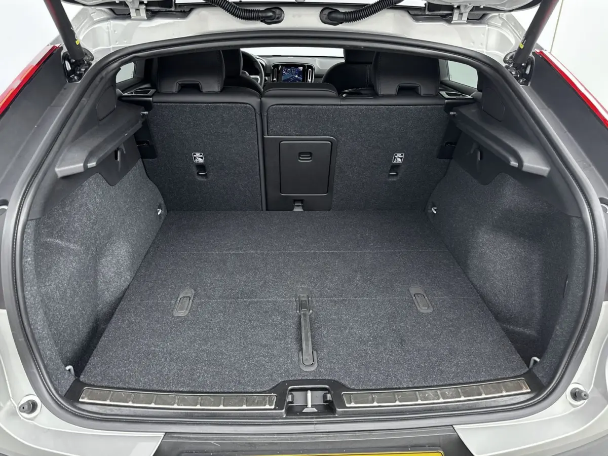 TWIN ULTIMATE | PANORAMADAK | 20" | WARMTEPOMP | NUBUCK | INTELLISAFE | MEMORY | 360 CAMERA | HARMAN KARDON | KEYLESS