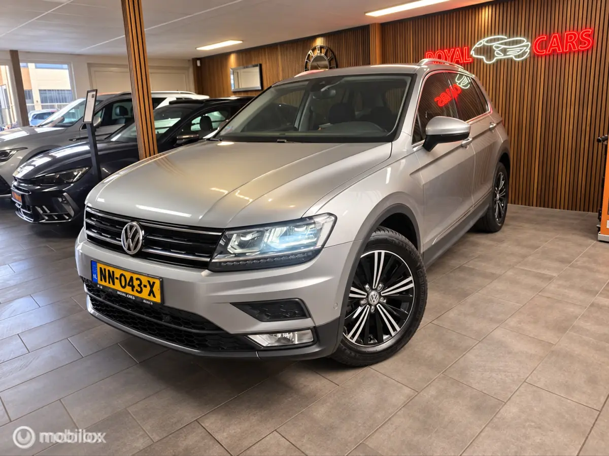 1.4 TSI ACT Business R/ Acc/ Carplay / Led