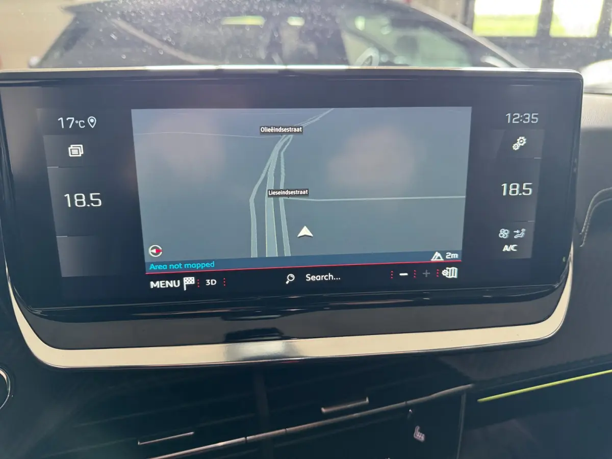 1.2 PureTech GT 131 PK NIEUWE DISTRIBUTIERIEM HALF LEDER 17"LM VELGEN CAMERA PDC CARPLAY/ANDROID AUTO