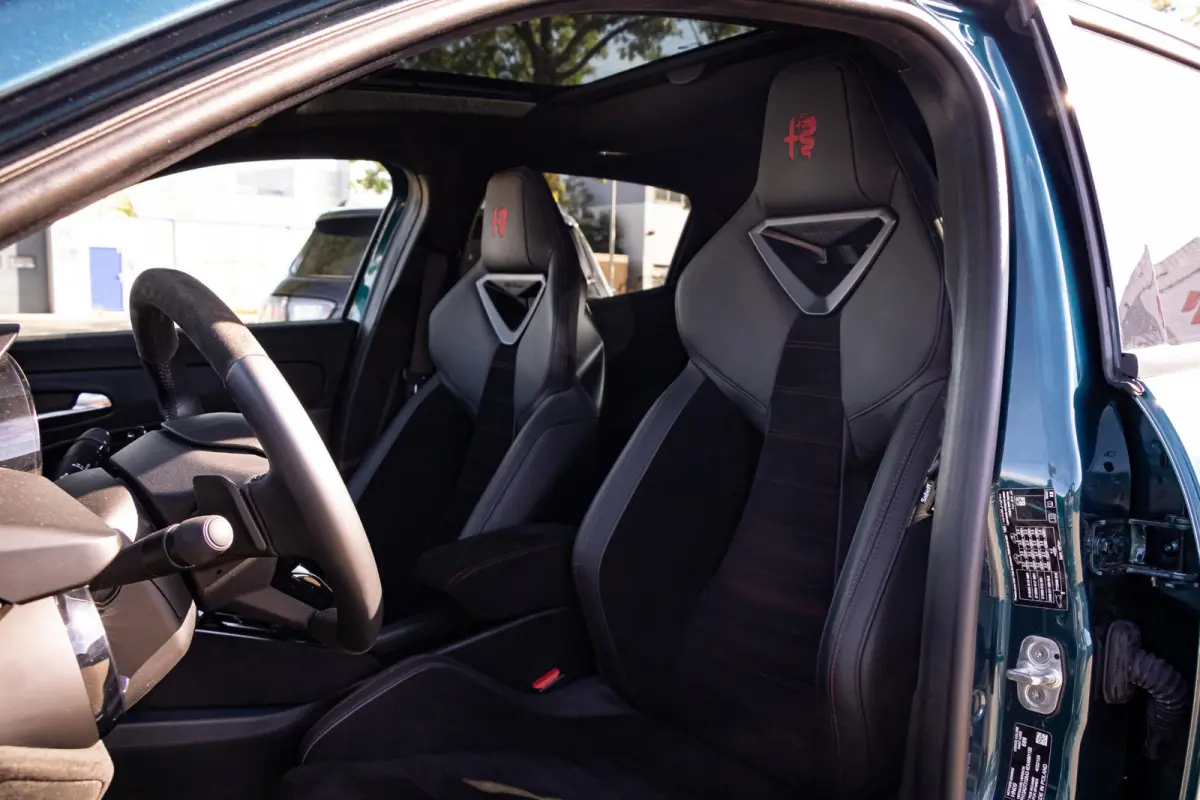 1.2 Turbo 145pk Hybrid Ibrida Speciale SPORT-PACK/SABELT/PANORAMA-DAK